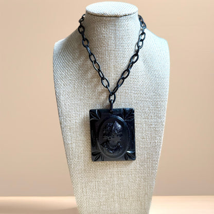 Victorian mourning jumbo cameo pendant