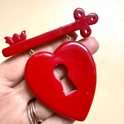 BARGAIN Heart and key brooch