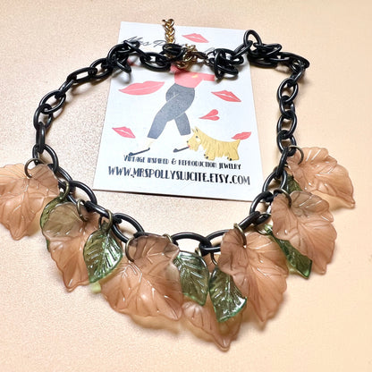 Autumn leaf Necklace