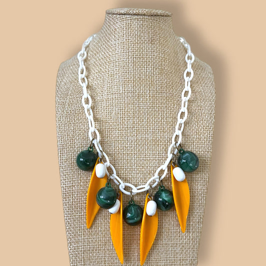 Long leaves necklace