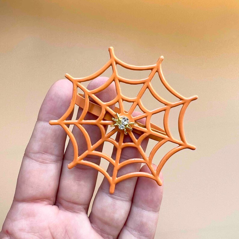 Spiderweb Scarf Ring