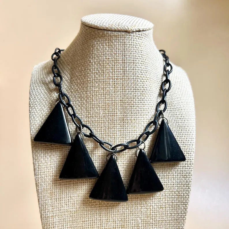 Black Deco Geometric Resin Necklace