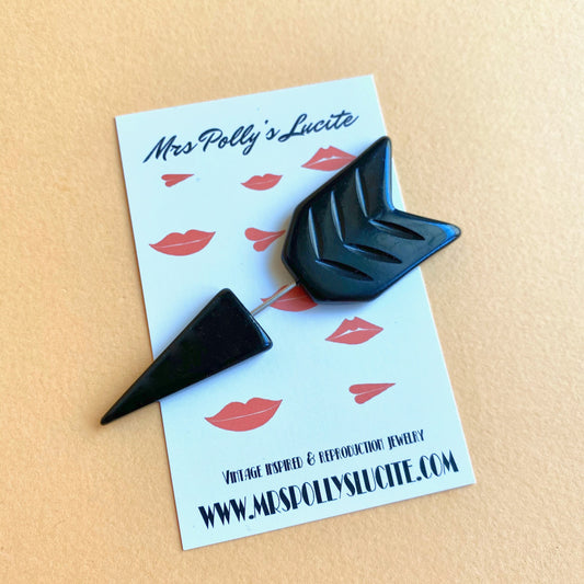 Elegant Black Poison Arrow Stick Pin Resin Brooch