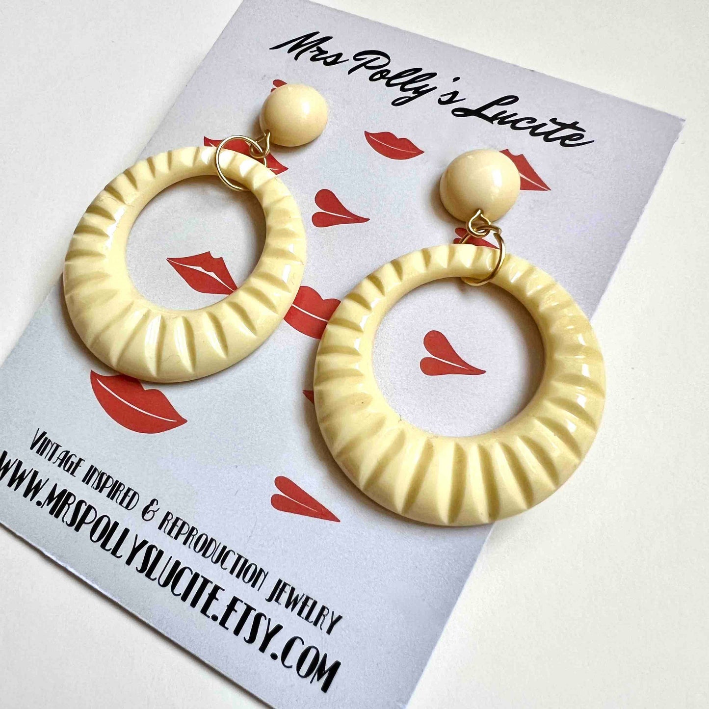 Cream Twist Resin Hoop Earrings