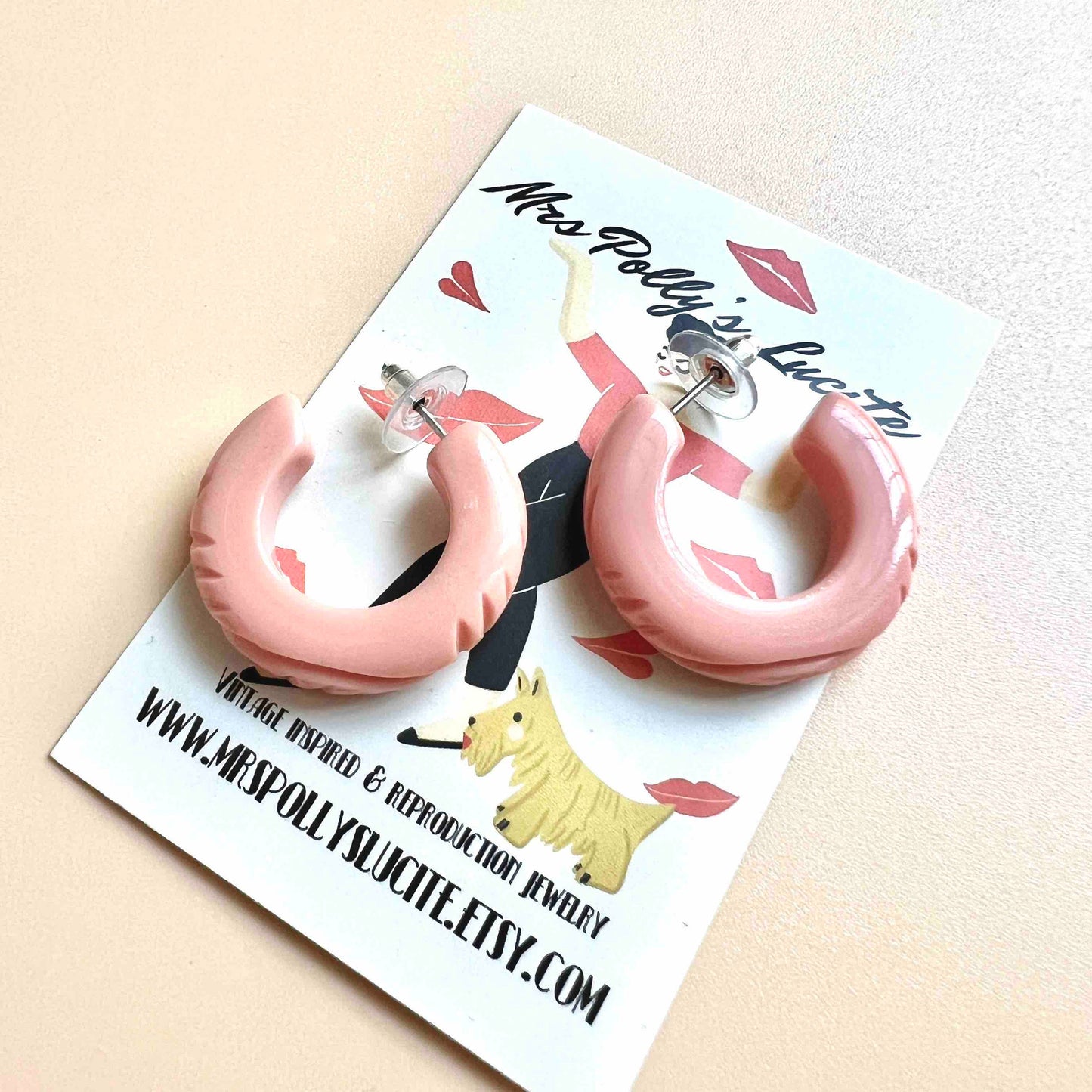 Waves Pink hoop Earrings