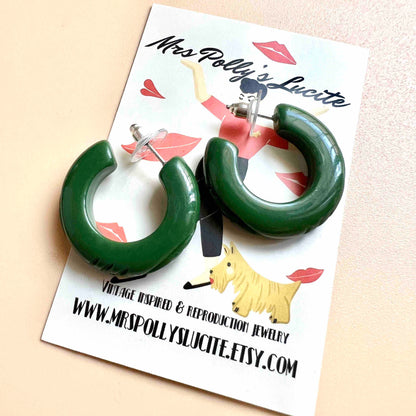 Waves Green hoop Earrings