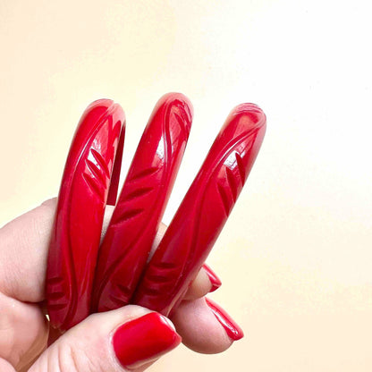 Waves Red Resin Bangle